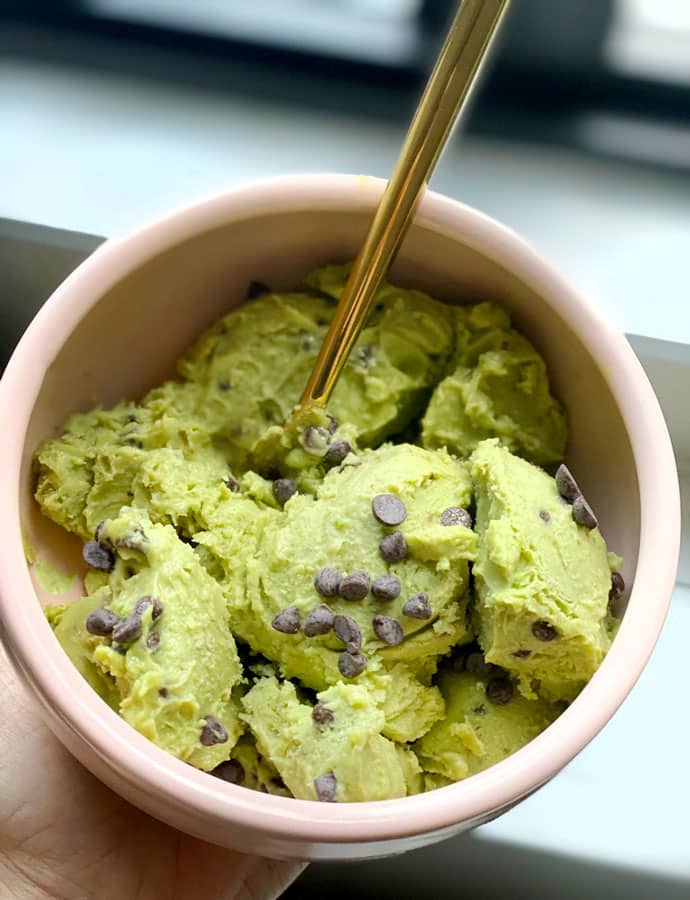 avocado nice cream | GIRLS WHO EAT