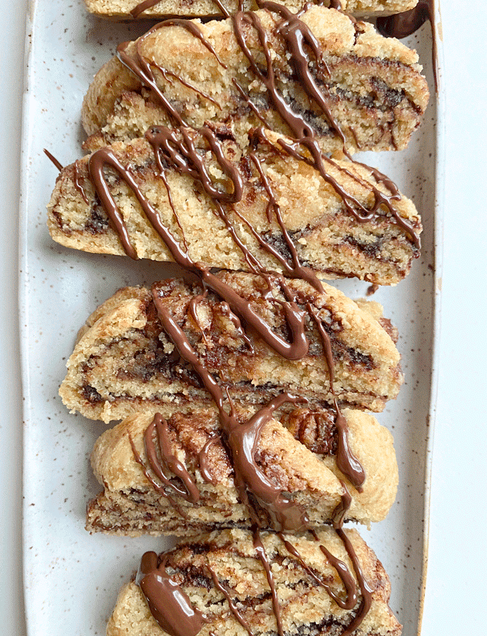 chocolate tahini babkah drizzled | GIRLS WHO EAT