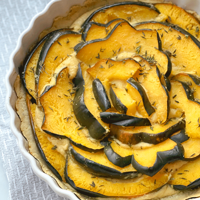 Acorn Squash Tart | GIRLS WHO EAT