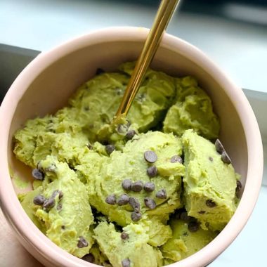 avocado nice cream | GIRLS WHO EAT