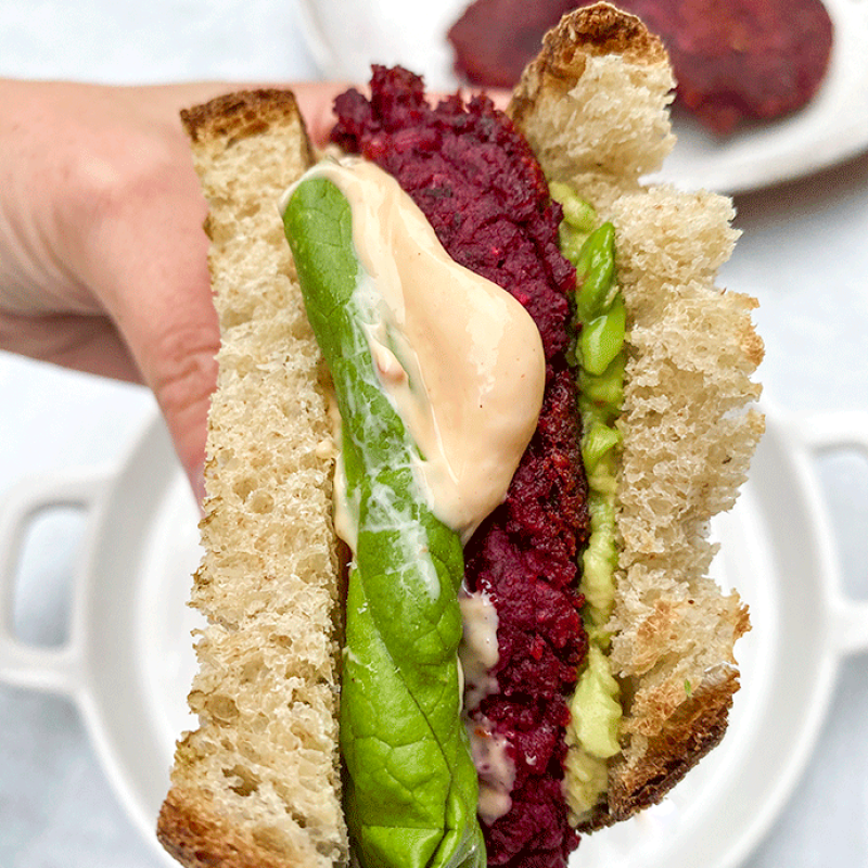 beet burger | GIRL WHO EAT