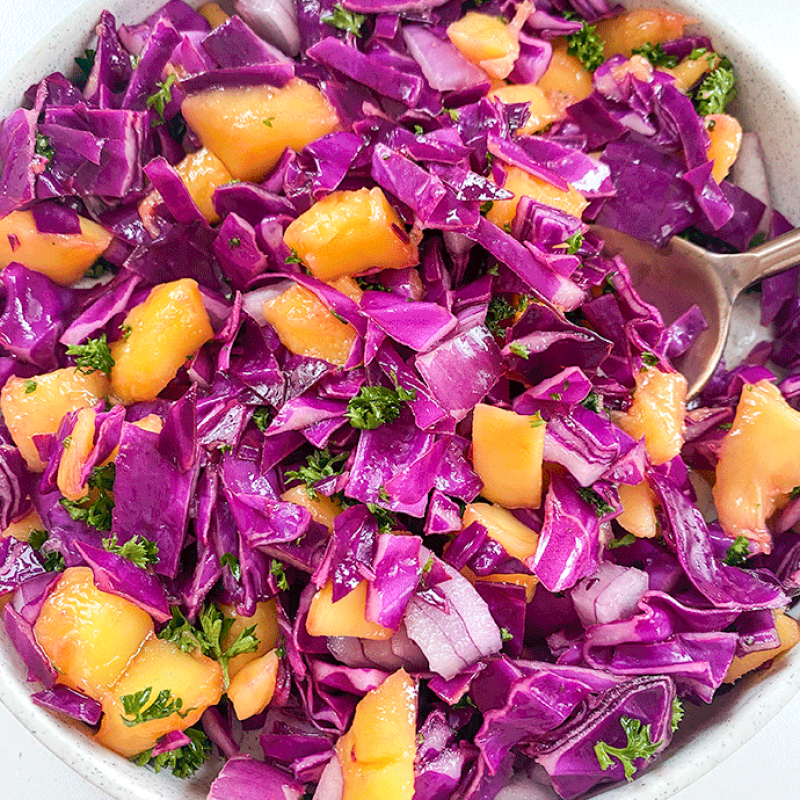 cabbage mango slaw | GIRLS WHO EAT
