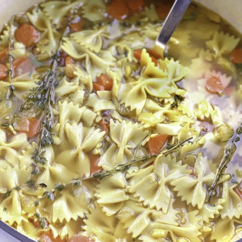 chicken noodle soup | GIRLS WHO EAT