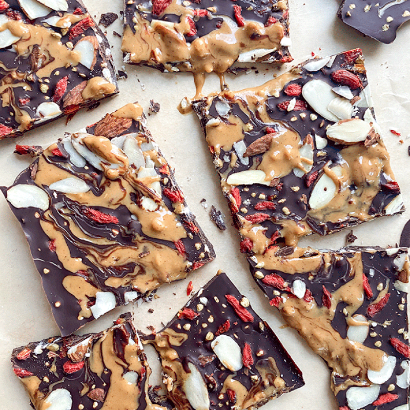 chocolate bark | GIRLS WHO EAT