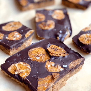 no bake peanut butter bars | GIRLS WHO EAT