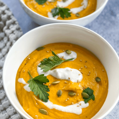 coconut carrot ginger soup | GIRLS WHO EAT