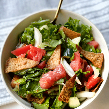 fattoush salad | GIRLS WHO EAT