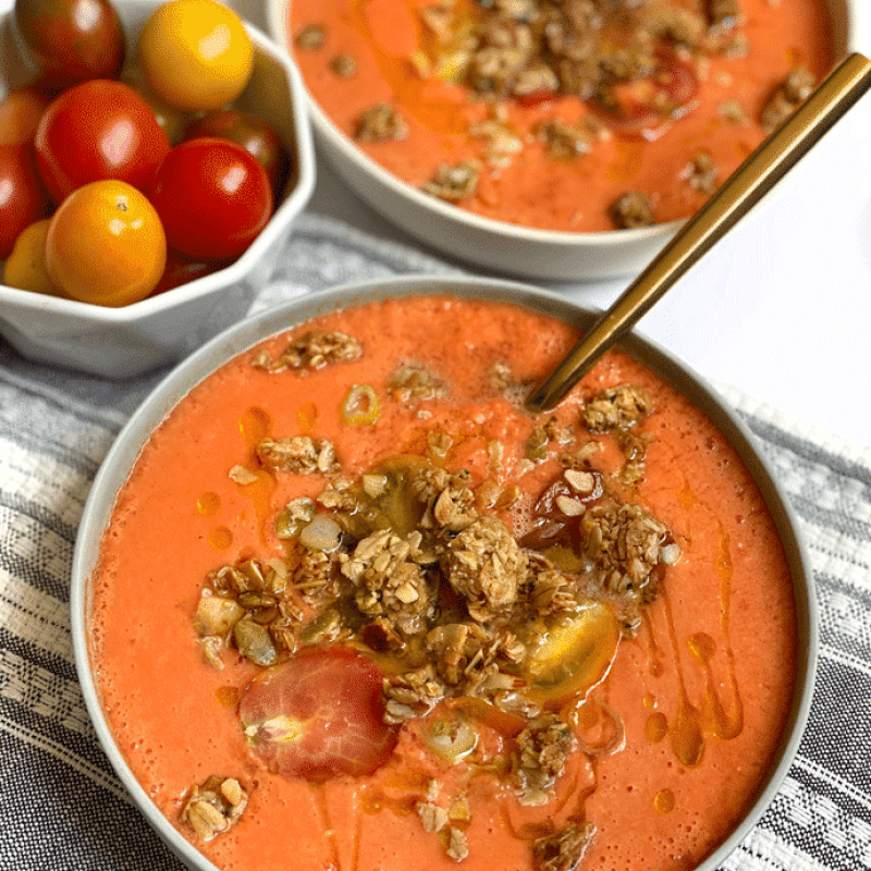 red pepper gazpacho | GIRLS WHO EAT