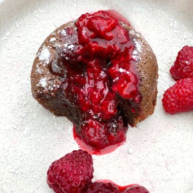 gluten free lava cake | GIRLS WHO EAT