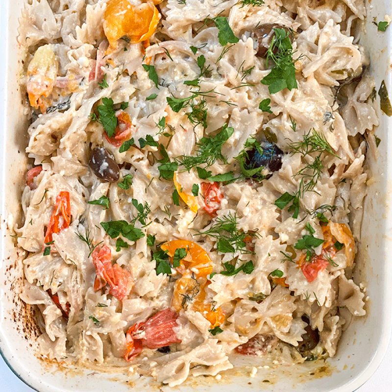 mediterranean feta pasta | GIRLS WHO EAT