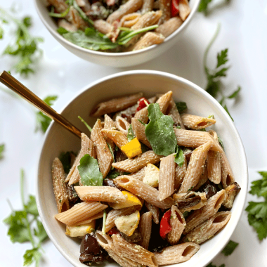 summer pasta salad | GIRLS WHO EAT