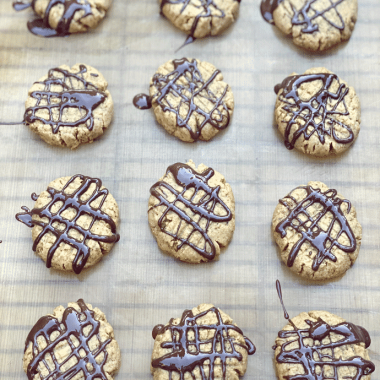 peanut butter cookies | GIRLS WHO EAT