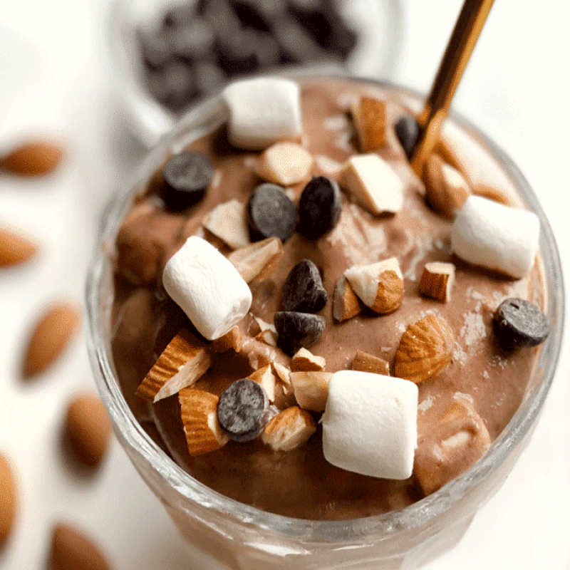 rocky road nice cream | GIRLS WHO EAT