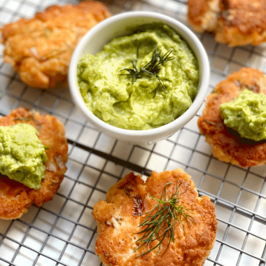 salmon burgers avocado crema | GIRLS WHO EAT