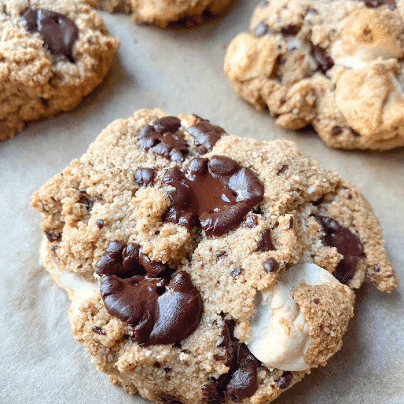 s’mores cookies | GIRLS WHO EAT