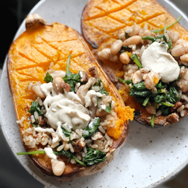 Stuffed Butternut Squash | GIRLS WHO EAT