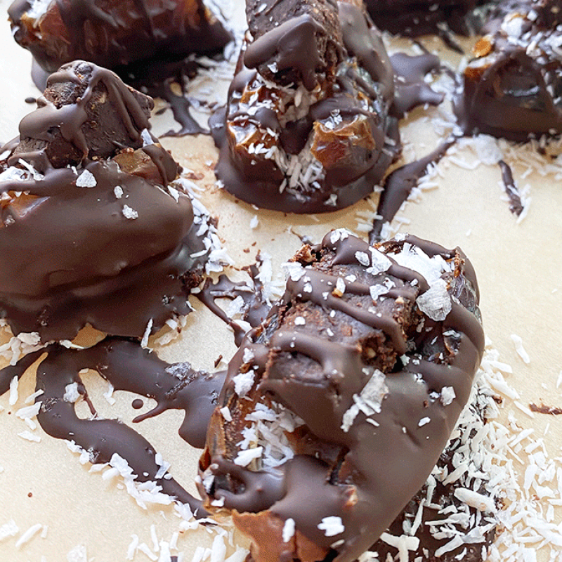 coconut stuffed dates | GIRLS WHO EAT