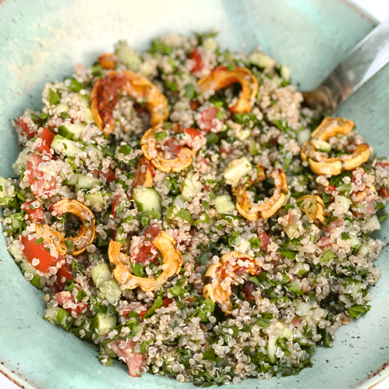 tabbouleh salad | GIRLS WHO EAT