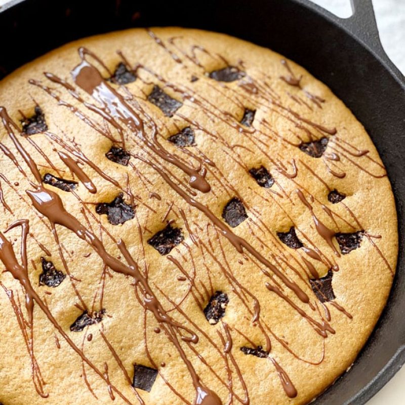 Salted Chocolate Tahini Skillet Cookie (gluten free, refined sugar free, dairy free)