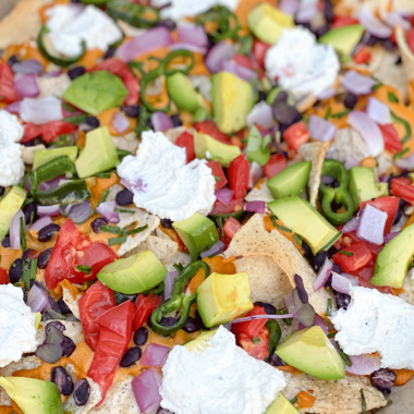 vegan nachos | GIRLS WHO EAT